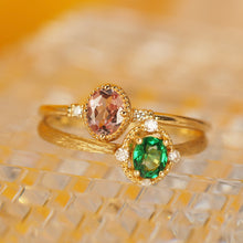 Load image into Gallery viewer, Tsavorite Oval Martha Ring