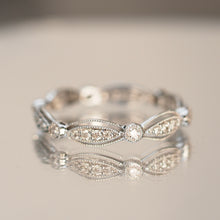 Load image into Gallery viewer, Diamond Petals Ring