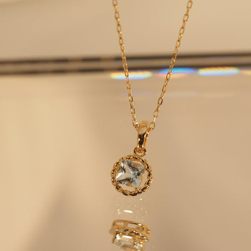 The Aquamarine Square Necklace