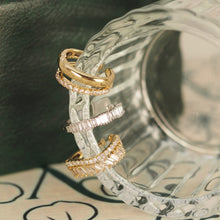 Load image into Gallery viewer, Diamond Baguette Bar Wing Ear Cuff