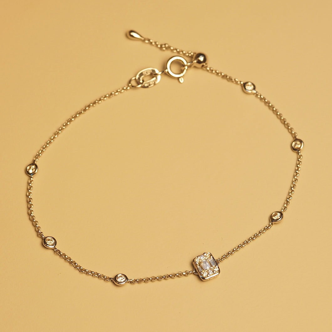 Baguette Diamond with Bezel Diamond Bracelet