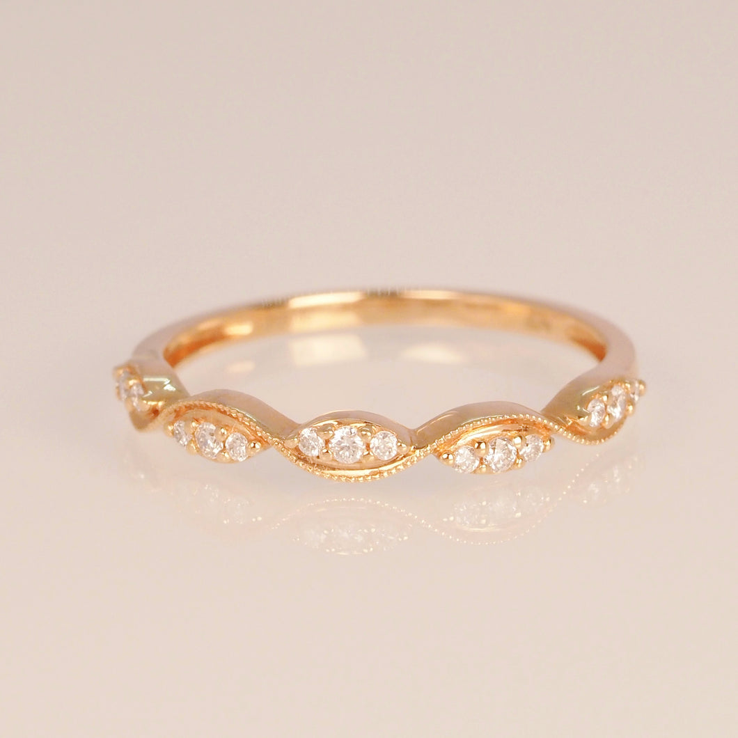 The Diamond Nami Ring in Roseate