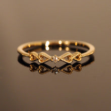 Load image into Gallery viewer, Diamond Ribbon Ring