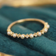 Load image into Gallery viewer, The Pearl and Diamond Chain Ring