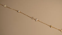 Load image into Gallery viewer, Diamond Clover Bracelet