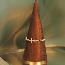 Load image into Gallery viewer, Diamond Cross Chain Ring
