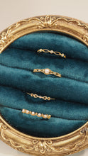Load image into Gallery viewer, Pearl and Diamond Bubbles Ring