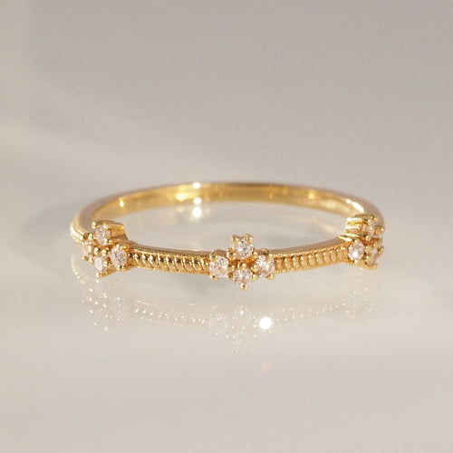 The Diamondflakes  Ring