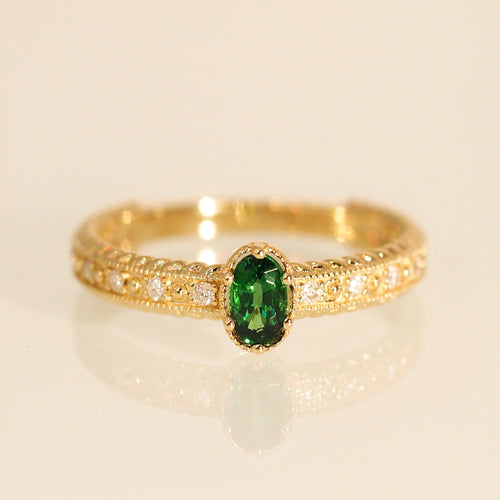 Tsavorite Oval Palace Ring