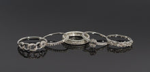 Load image into Gallery viewer, The Diamond Baguette Band Ring