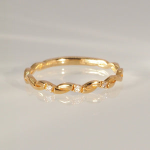 The Trio Diamond Twist Ring