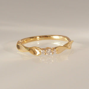 The Diamond Wave Ring