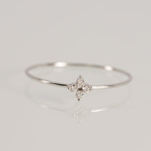 Load image into Gallery viewer, Clover Ultrathin Ring