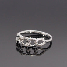 Load image into Gallery viewer, The Diamond Chain Ring