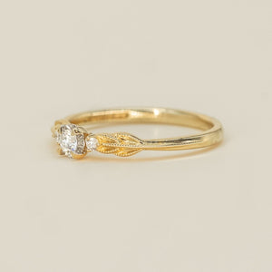 Diamond Foliage Ring